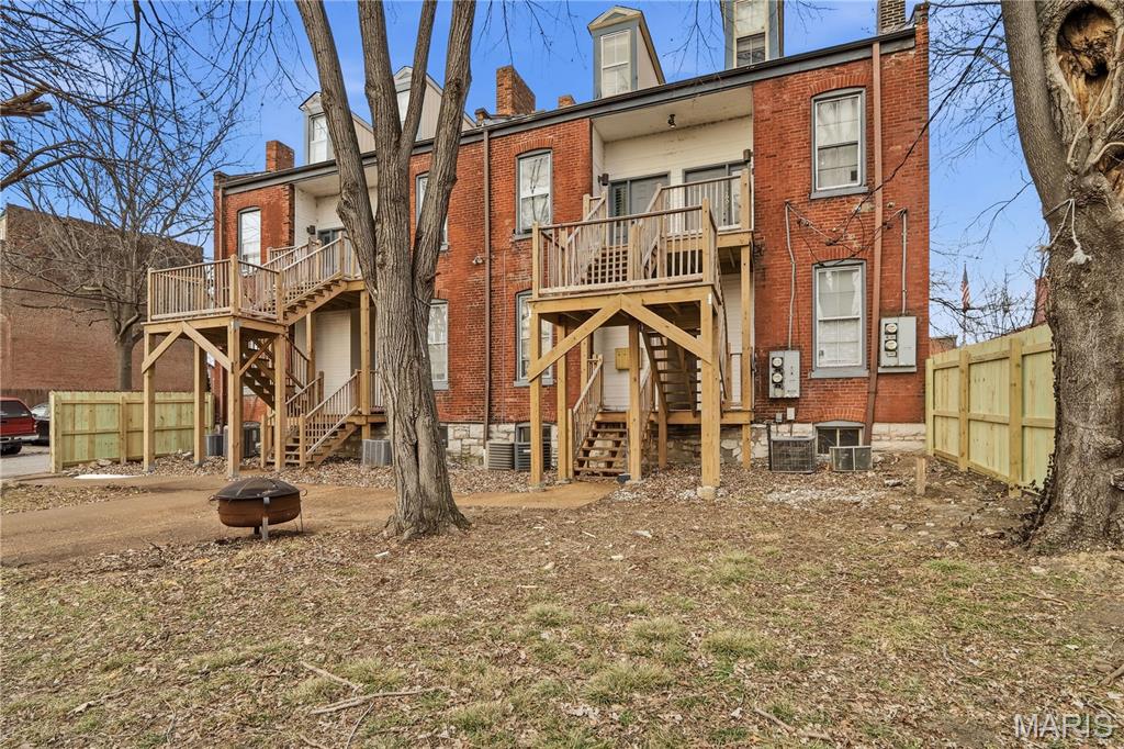 City/St Louis - Residential Income