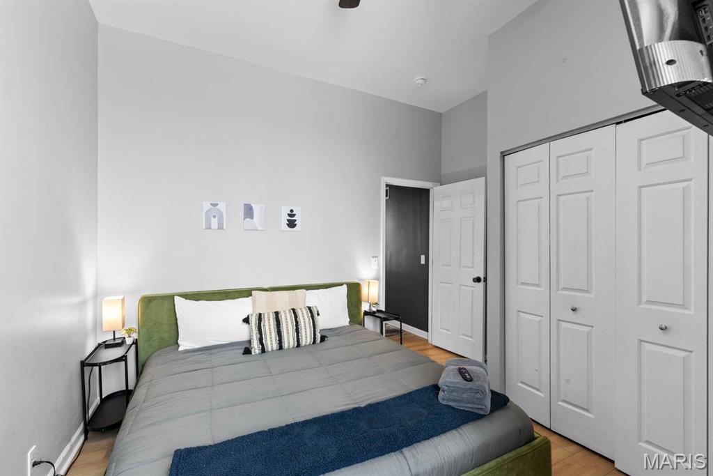 City/St Louis - Residential Income