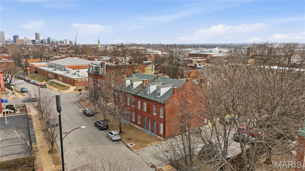 City/St Louis - Residential Income