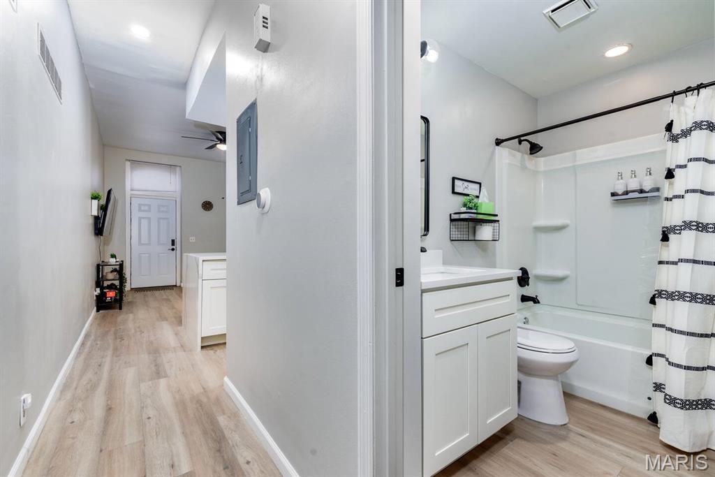 City/St Louis - Residential Income