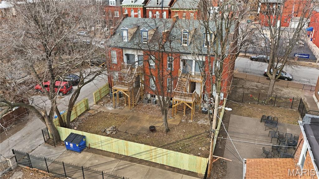 City/St Louis - Residential Income