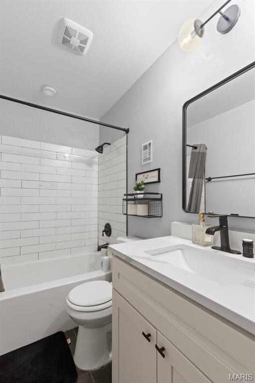 City/St Louis - Residential Income