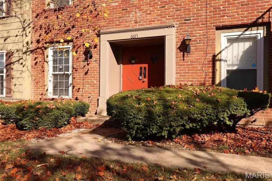 SHORT SALE:  Property sold "as-is" in current condition.  No repairs, warranties, disclosures, or inspections provided by seller.  All offers subject to lien holder(s) approval.  Buyer proof of funds or pre-qual letter and addendum to contract is required.  Submit all offers on Special Sales Contract with Rider.  Needs TLC,  not updated, needs Foundation corrections, appliances unknown.