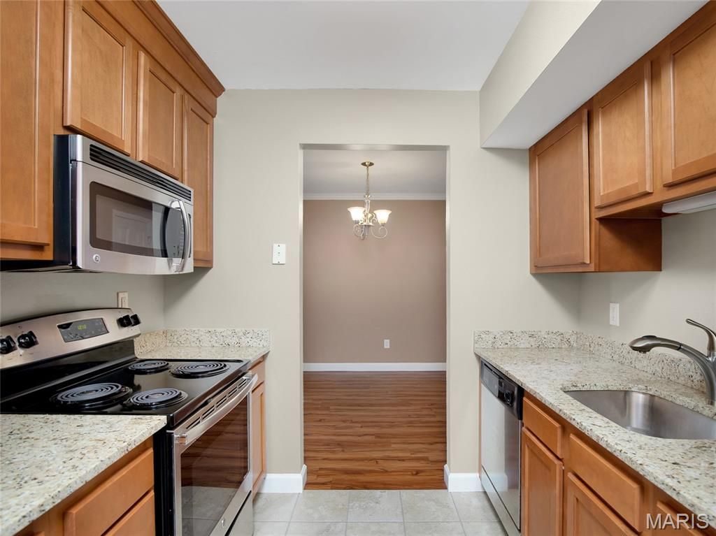 Photo of 1522 Thrush Terrace, Brentwood, MO 63144 (MLS # 26020029)