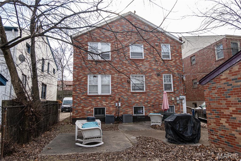 University Park - Residential Income