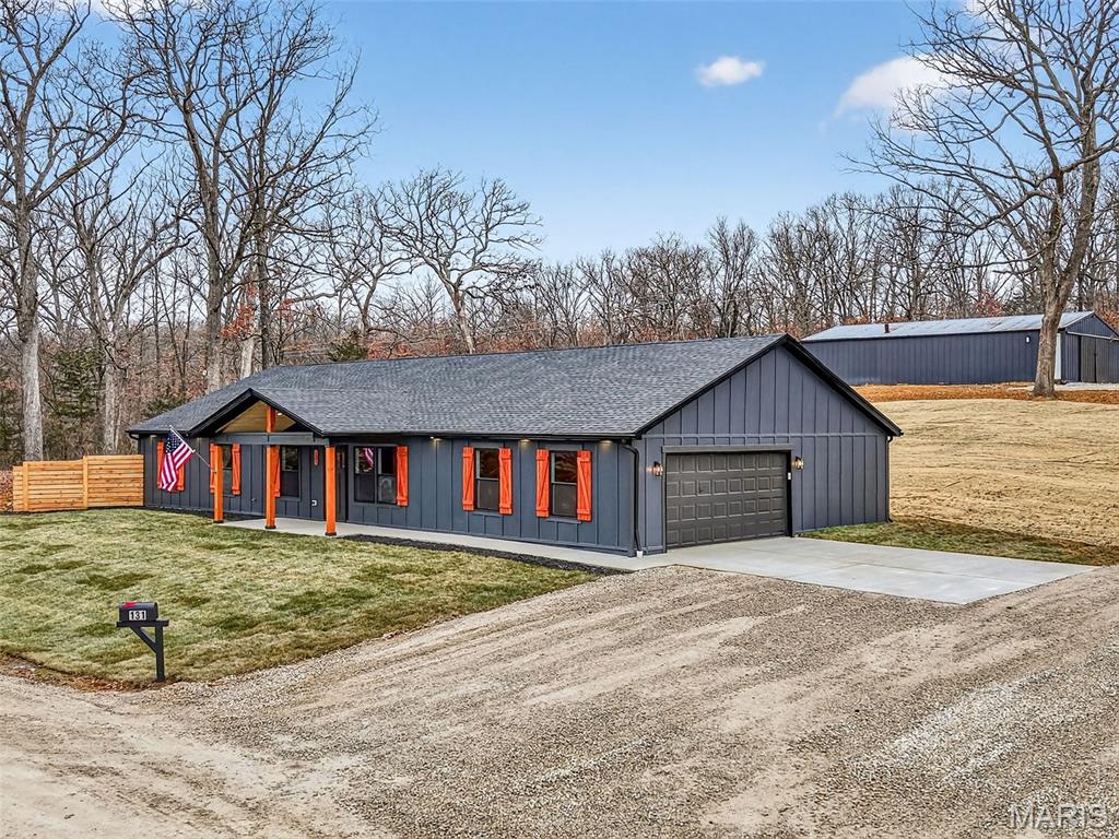 131 Great Oaks Drive