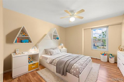 Tiny photo for 700 Ridgeside Drive #L, Ballwin, MO 63021 (MLS # 25070048)