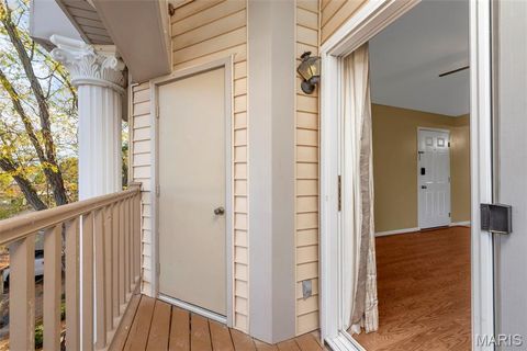 Tiny photo for 700 Ridgeside Drive #L, Ballwin, MO 63021 (MLS # 25070048)