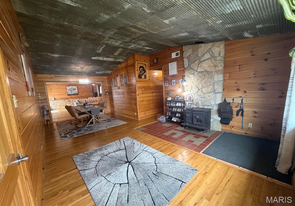 Louis Courtois Tr - Residential Lease