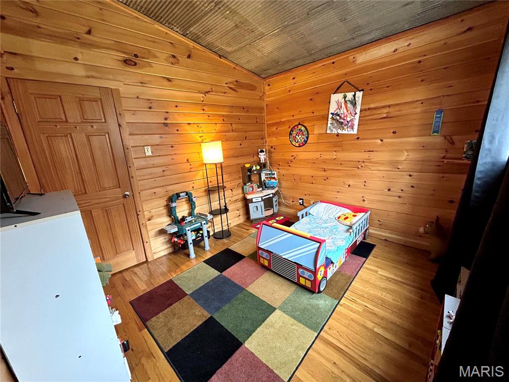 Louis Courtois Tr - Residential Lease