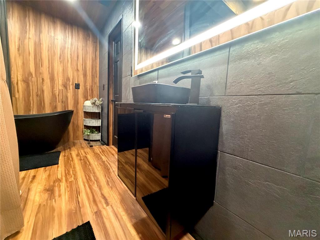 Louis Courtois Tr - Residential Lease