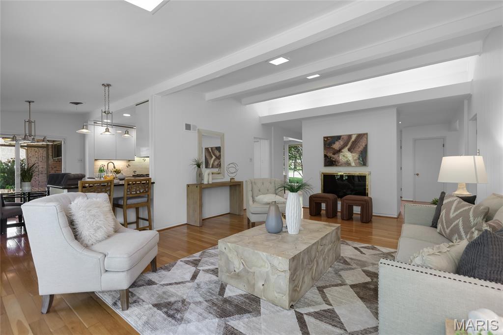 Ladue Estates - Residential