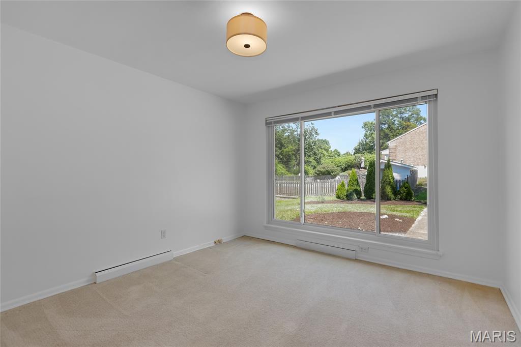 Ladue Estates - Residential