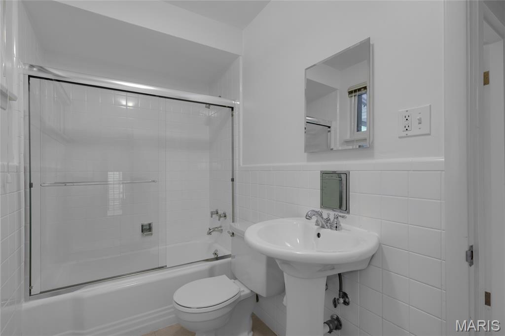 Ladue Estates - Residential