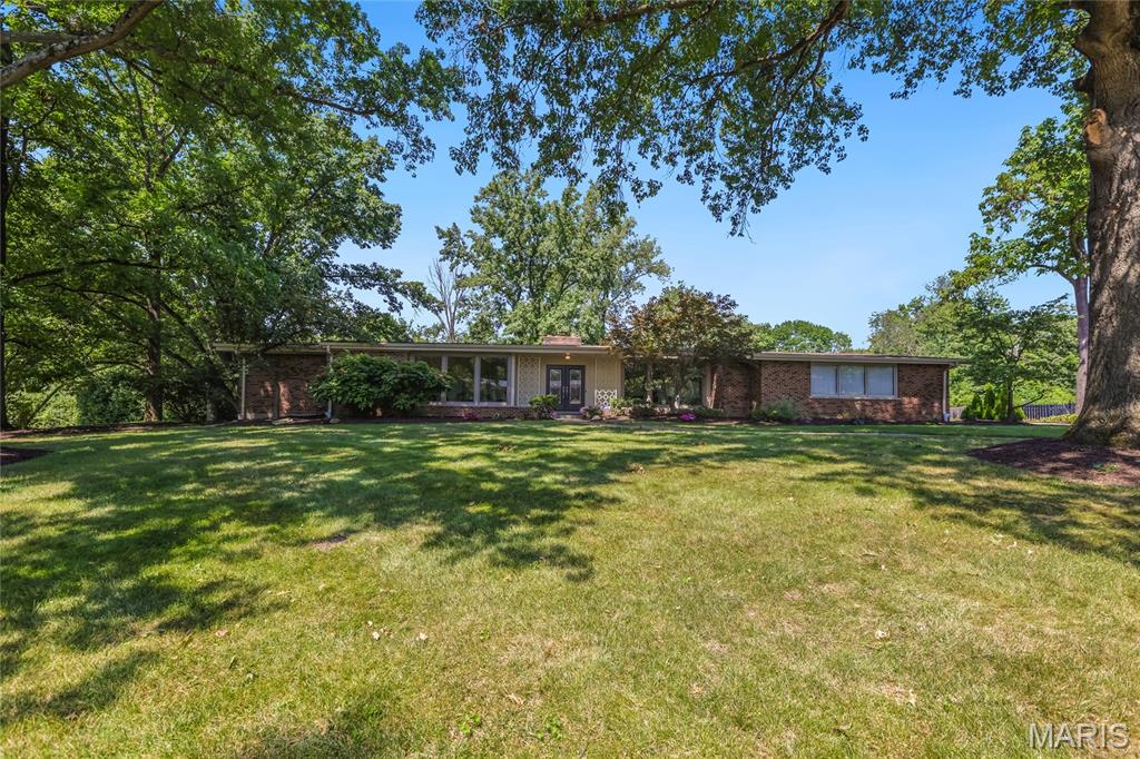 Ladue Estates - Residential