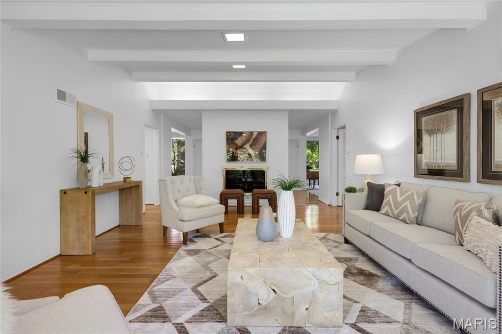 Ladue Estates - Residential