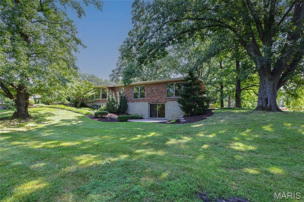 Ladue Estates - Residential