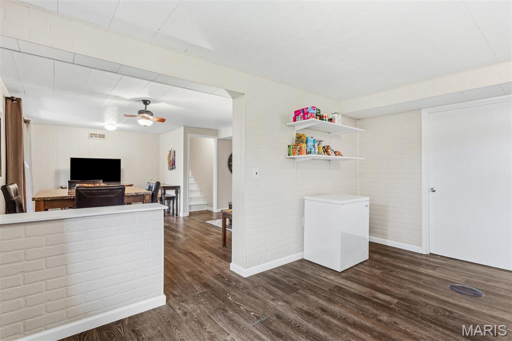 Country Lane Woods Ii 2B - Residential