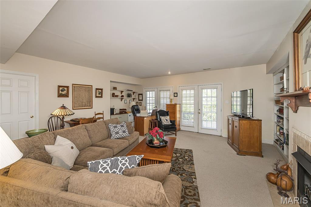 Crescent Bluff - Residential