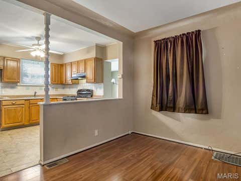 Tiny photo for 3700 Paule Avenue, St Louis, MO 63125 (MLS # 26046859)