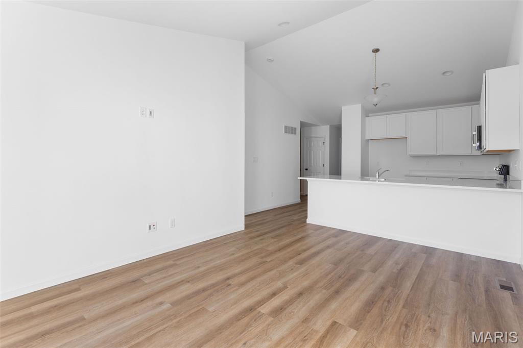 Commons at St. Andrews Meadows 18 - Residential