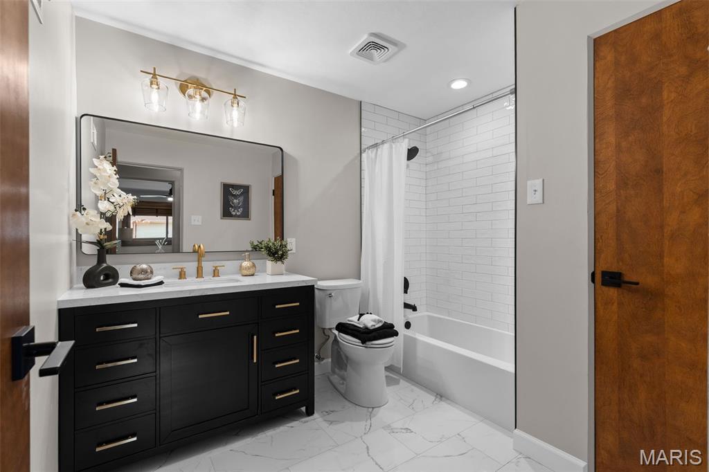 Oak Lake Estates - Residential