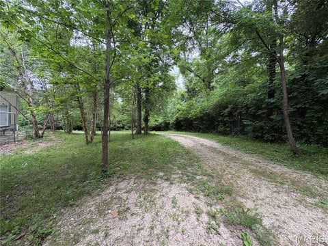 Tiny photo for 515 R And B Drive, Hermann, MO 65041 (MLS # 26036292)