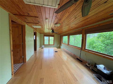 Tiny photo for 515 R And B Drive, Hermann, MO 65041 (MLS # 26036292)