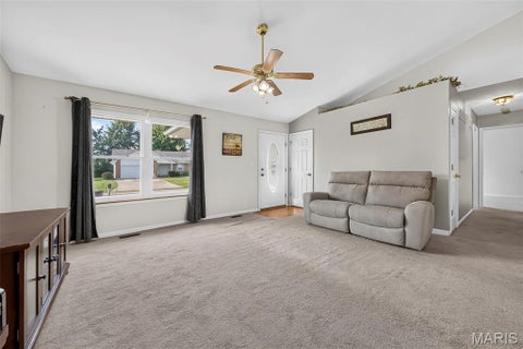 Tiny photo for 1009 Southway Drive, Bowling Green, MO 63334 (MLS # 26057434)