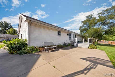 Tiny photo for 1009 Southway Drive, Bowling Green, MO 63334 (MLS # 26057434)