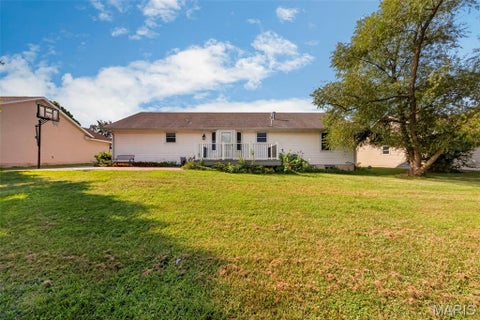 Tiny photo for 1009 Southway Drive, Bowling Green, MO 63334 (MLS # 26057434)