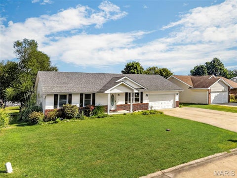 Tiny photo for 1009 Southway Drive, Bowling Green, MO 63334 (MLS # 26057434)