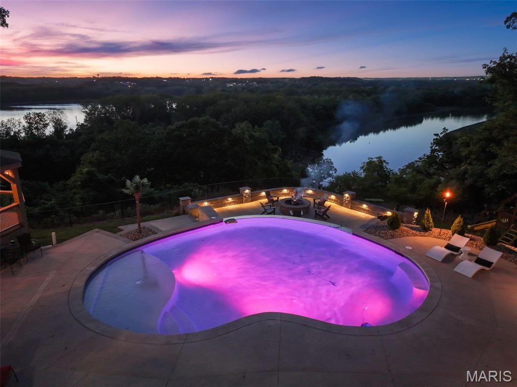 Crystal Tree Corners - Residential