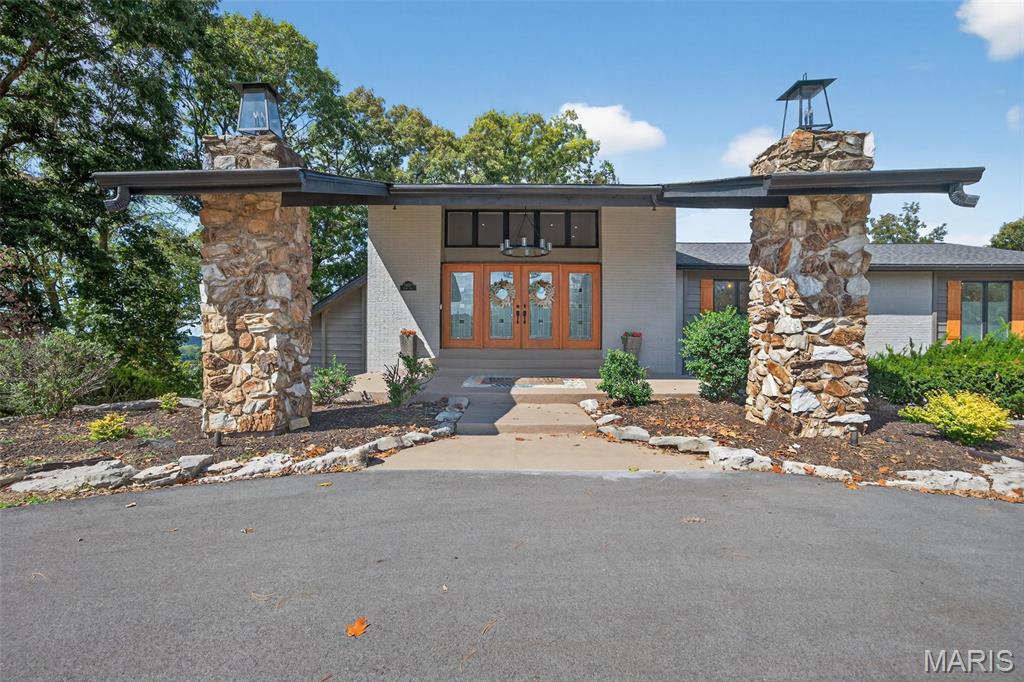 Crystal Tree Corners - Residential