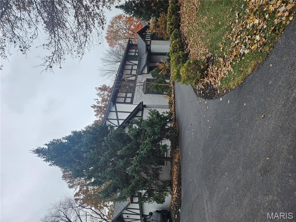 102 Camfield Square Drive