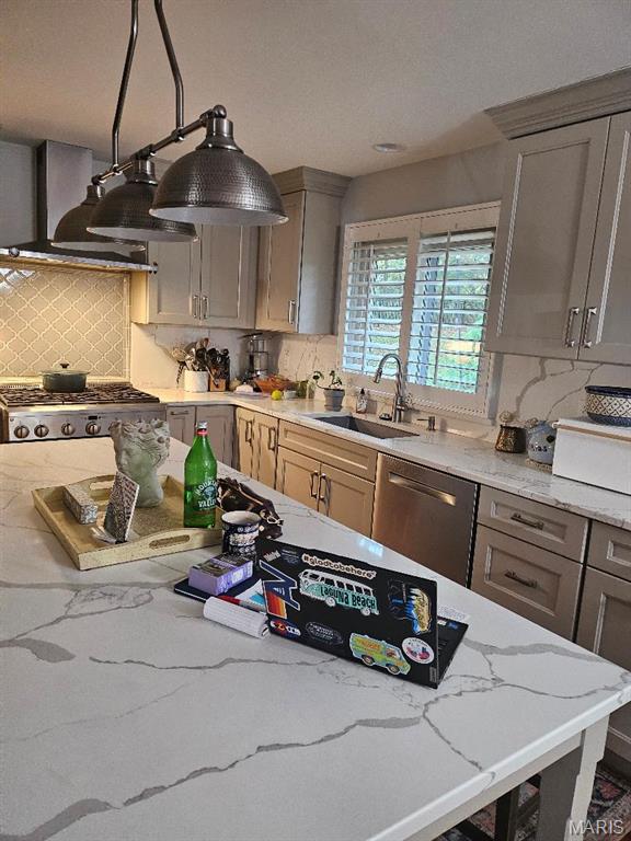 102 Camfield Square Drive