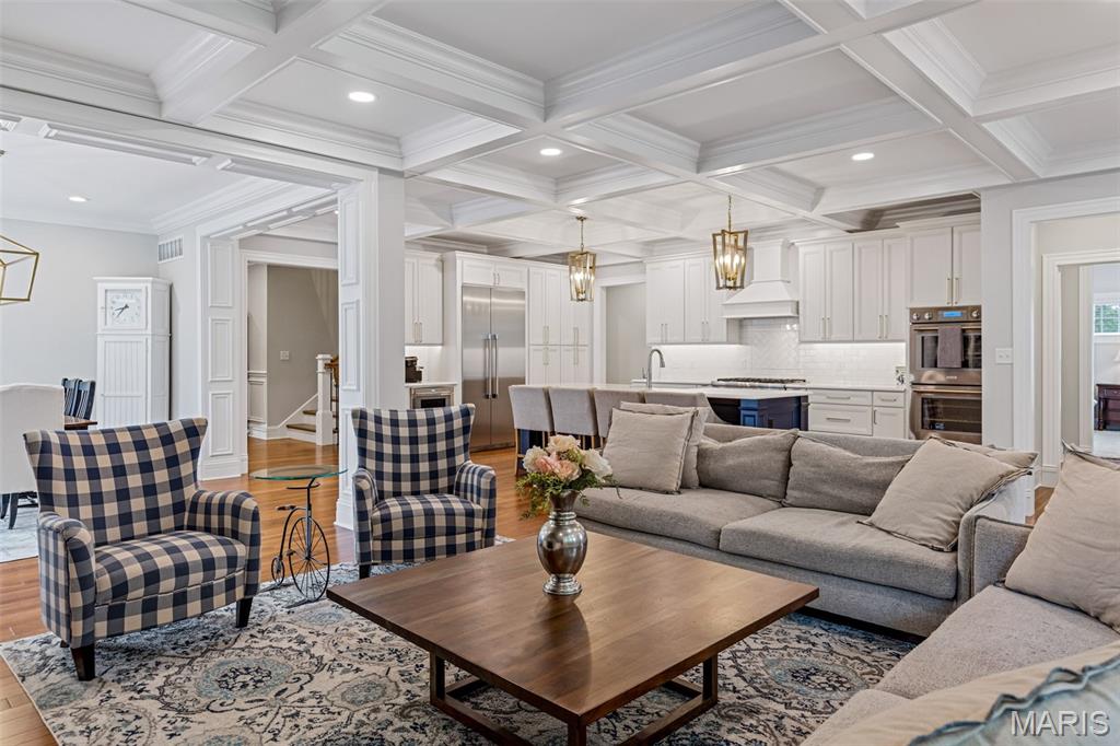 Woodbine Heights Add Lt 28 Bdy Adj - Residential