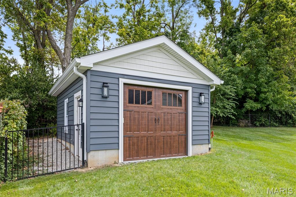 Woodbine Heights Add Lt 28 Bdy Adj - Residential