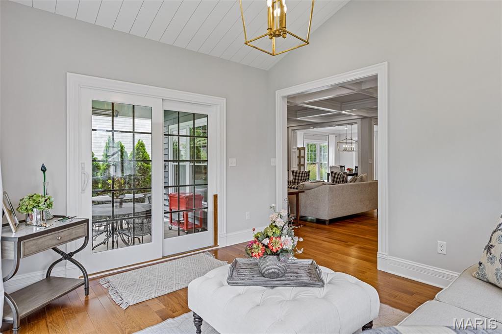 Woodbine Heights Add Lt 28 Bdy Adj - Residential