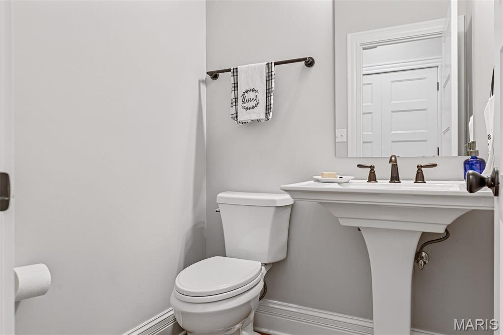 Woodbine Heights Add Lt 28 Bdy Adj - Residential