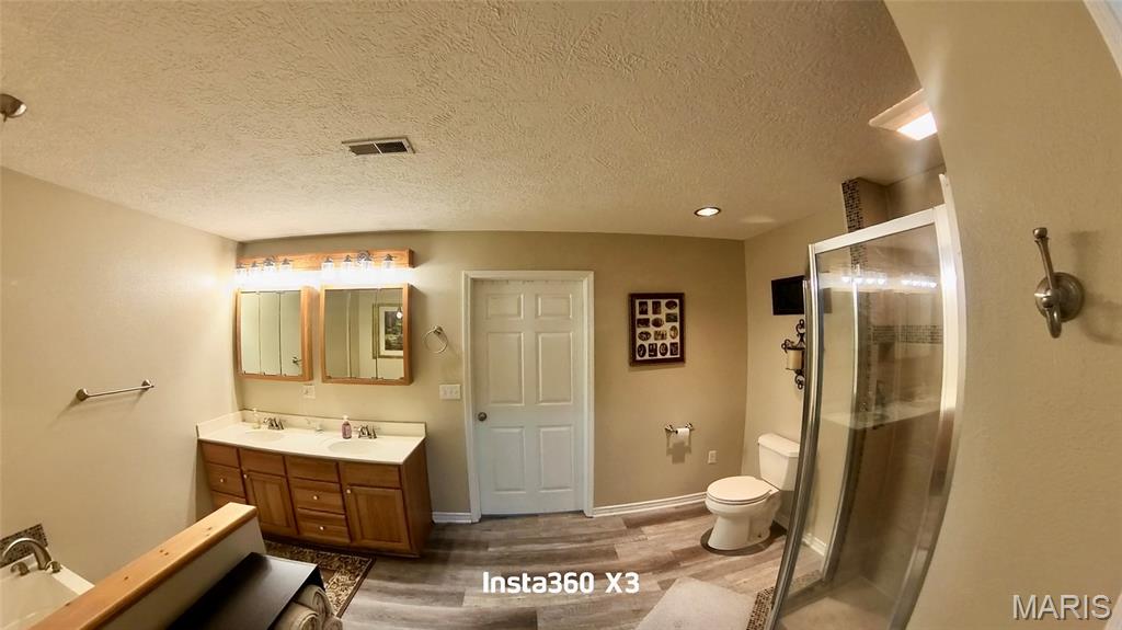 Eagles Lndg - Residential