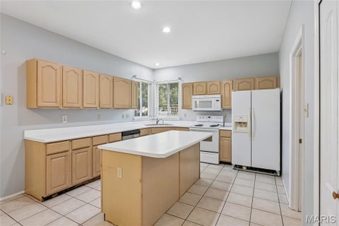 Tiny photo for 239 Lansbrooke Drive, Chesterfield, MO 63005 (MLS # 26066129)