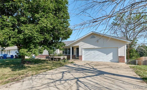 Photo of 273 Hickory Forest Drive, Troy, MO 63379 (MLS # 26056668)