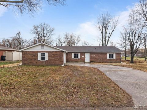 Photo of 2638 Angela Drive, Granite City, IL 62040 (MLS # 25081962)