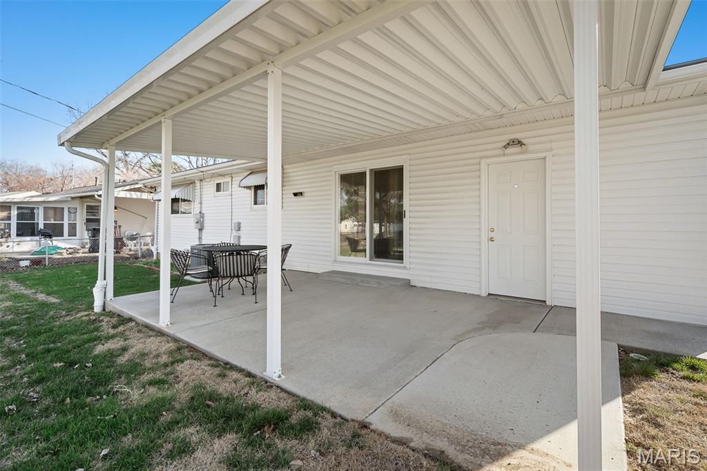 Photo of 2605 Kelsey Lane, St Charles, MO 63301 (MLS # 26012701)