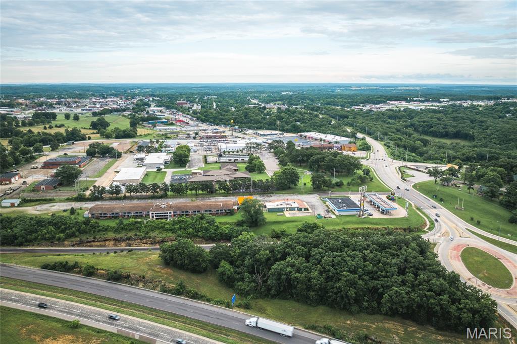 Mehta Estate - Commercial Sale