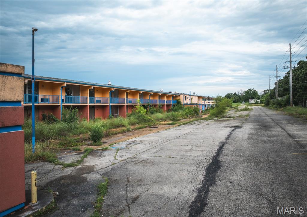 Mehta Estate - Commercial Sale