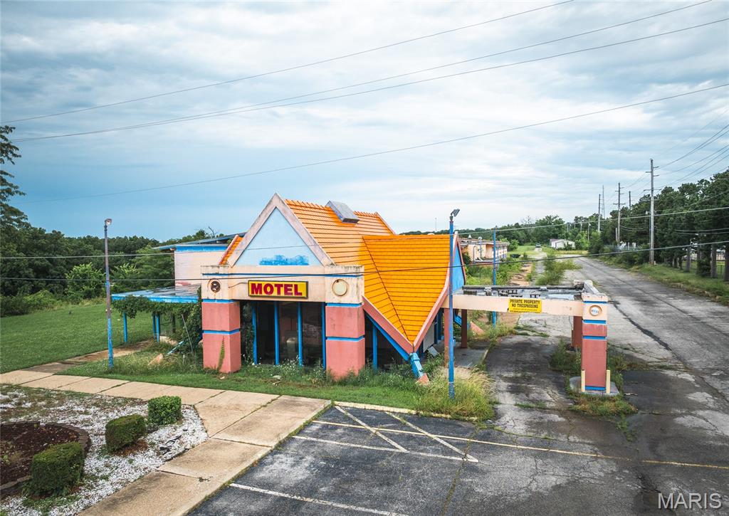 Mehta Estate - Commercial Sale