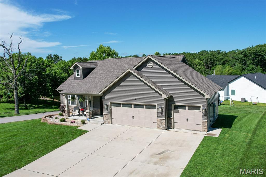 201 Auburn Ridge Drive