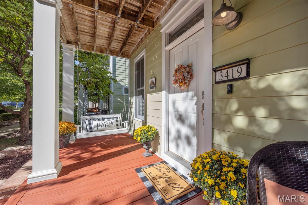 3419 Banner Place